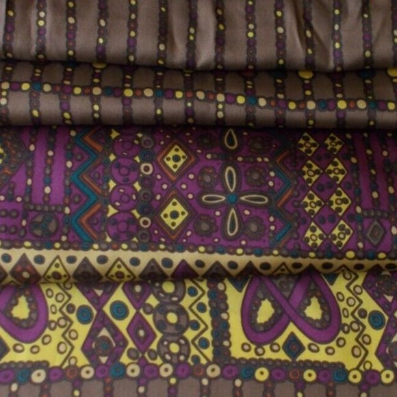 VTG 100% SILK Nicole Miller STUDIO Women's Scarf NWOT - Picture 5 of 9